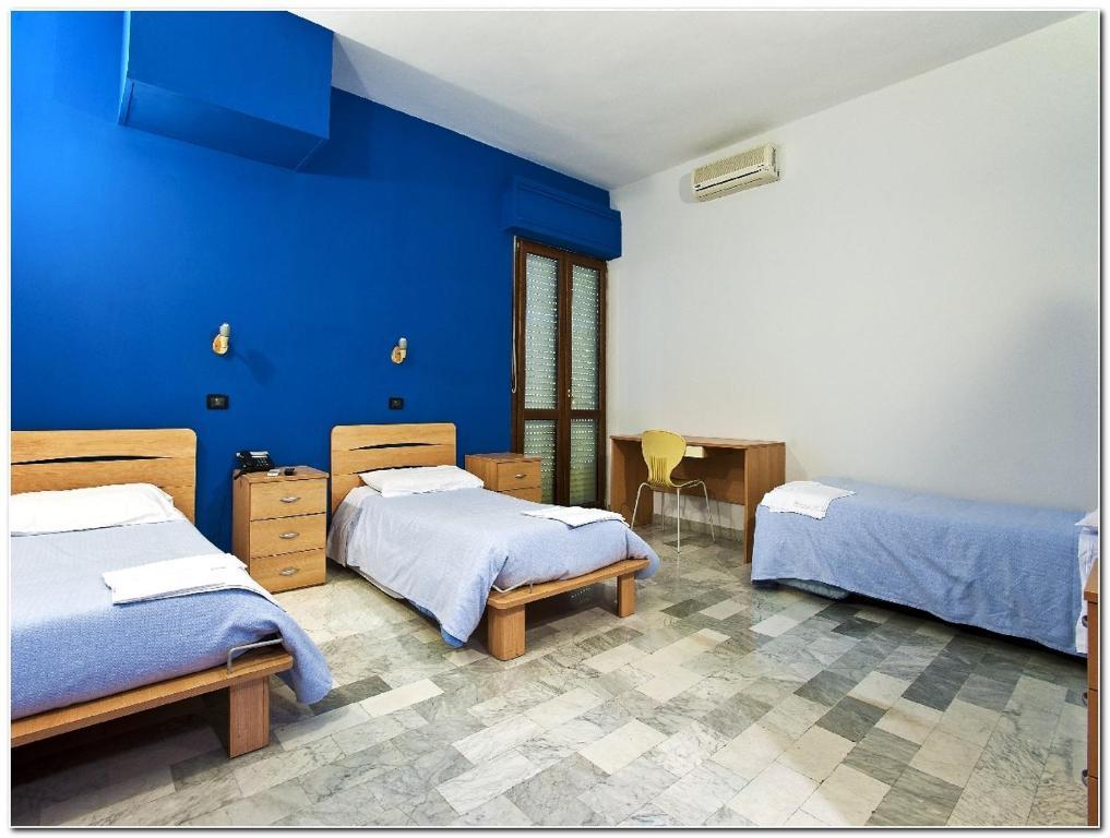 Hotel Veronese Cerignola Zimmer foto