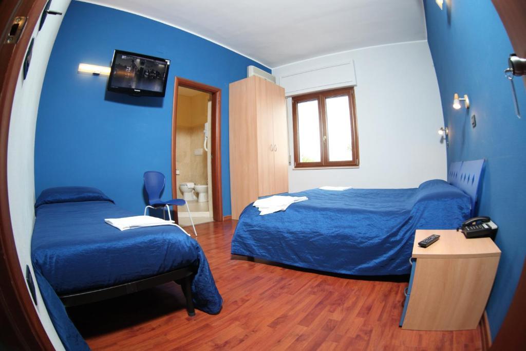 Hotel Veronese Cerignola Zimmer foto